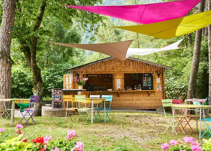 Mobil 6 Pers Avec Terrasse A - Api-1-52-1226 Campsite